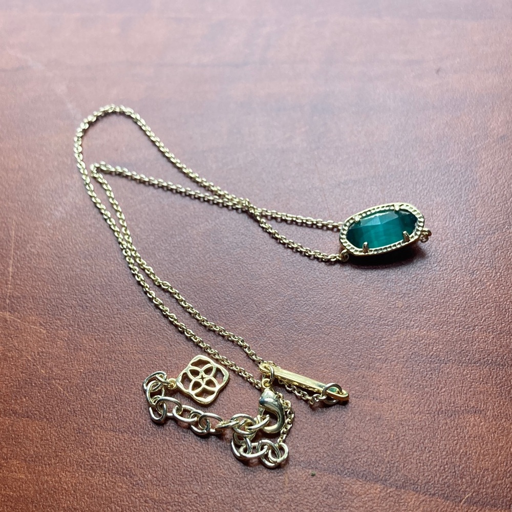 Kendra Scott Women’s Necklace
